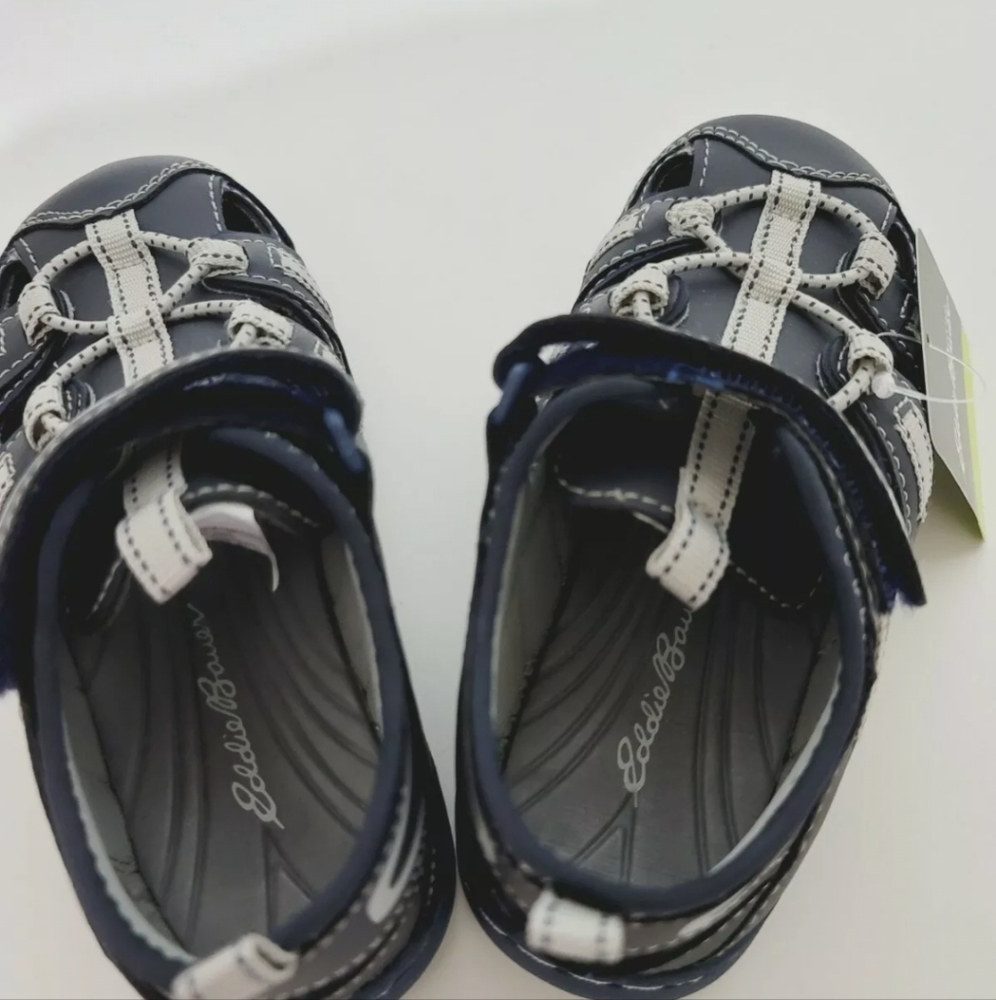 🆕️Eddie Bauer Edmund T Closed Toe Sandals - Picture 5 of 7